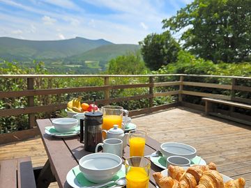 Breakfast with a view