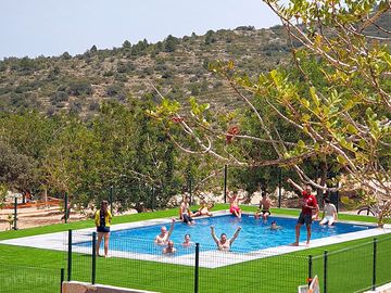 Accès piscine gratuit pour les clients du camping
